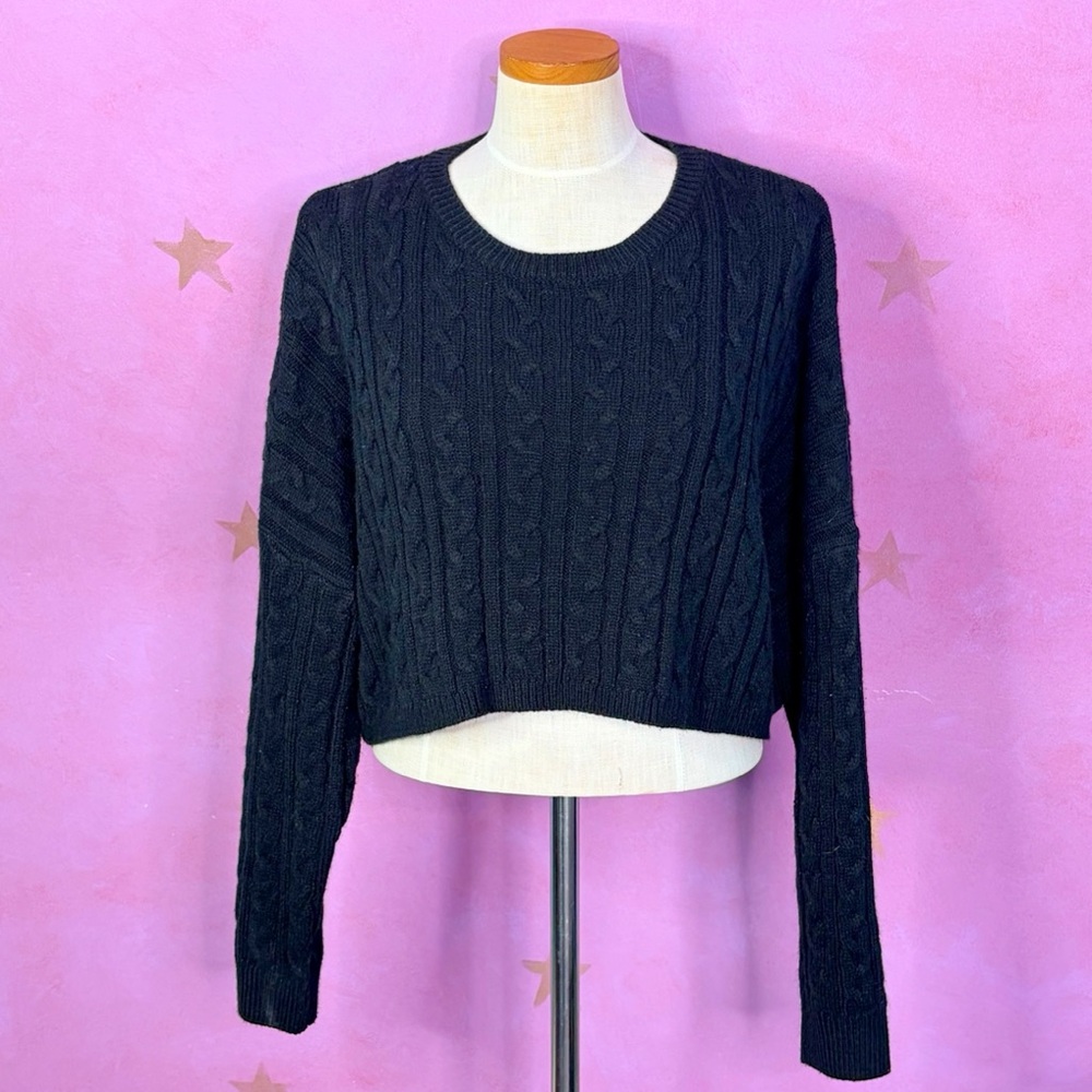 White Fox Sweater Womens S/M Black Knit Cropped Oversized Crewneck Pullover Y2K